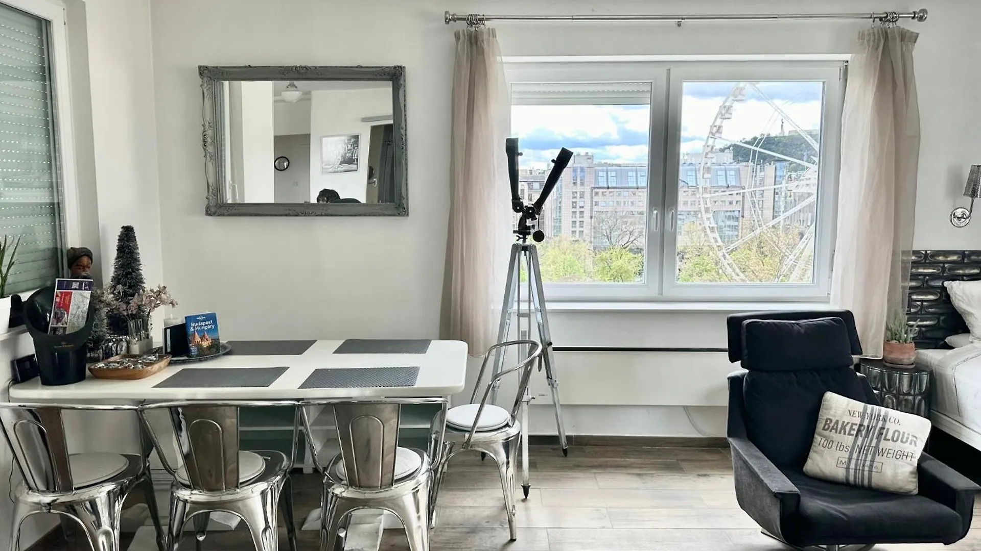 Vista Suites 1-2 Budapest